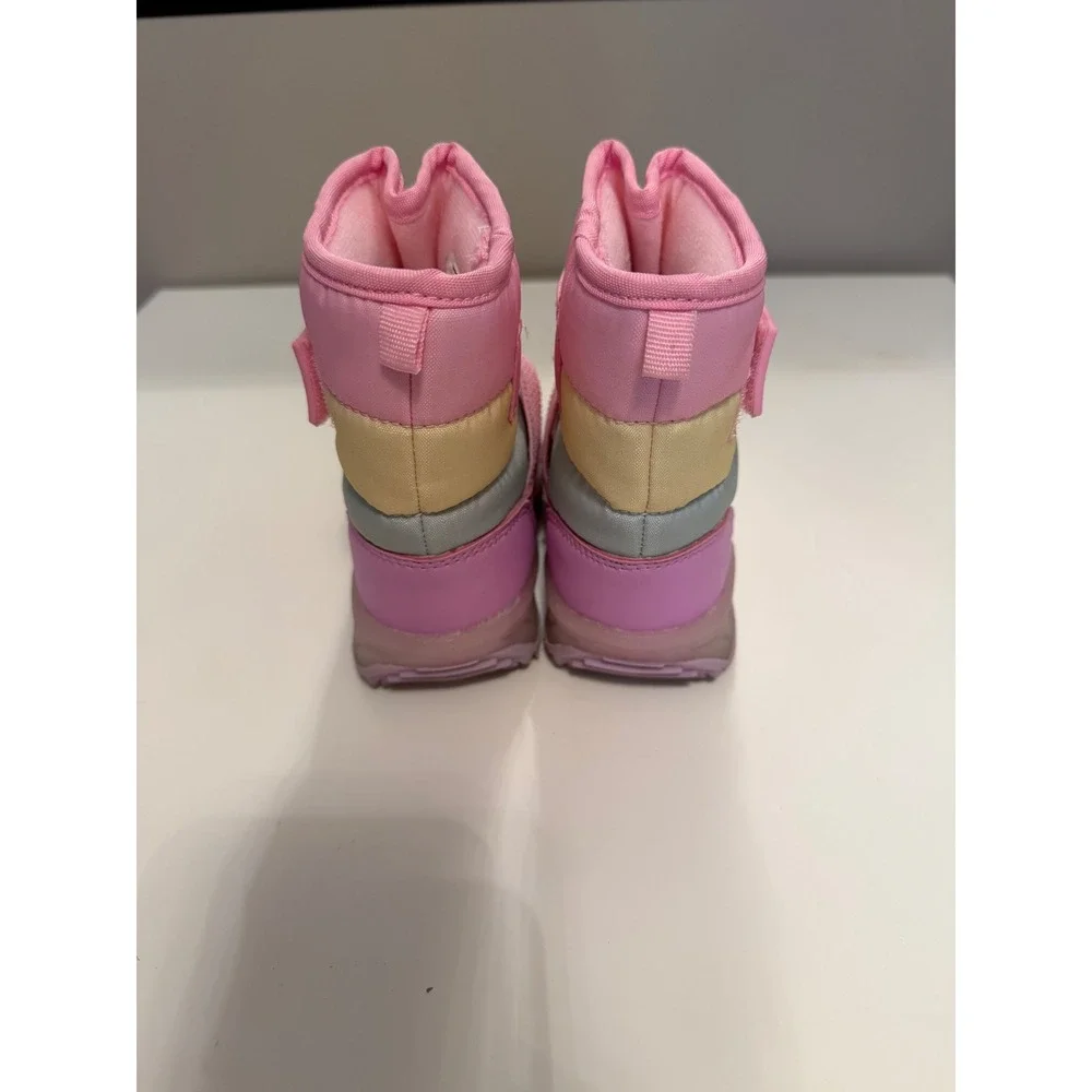 Carters Toddler Girls Lowen Light Up Snow Boots Pink Pastel Colorblock Size 8M